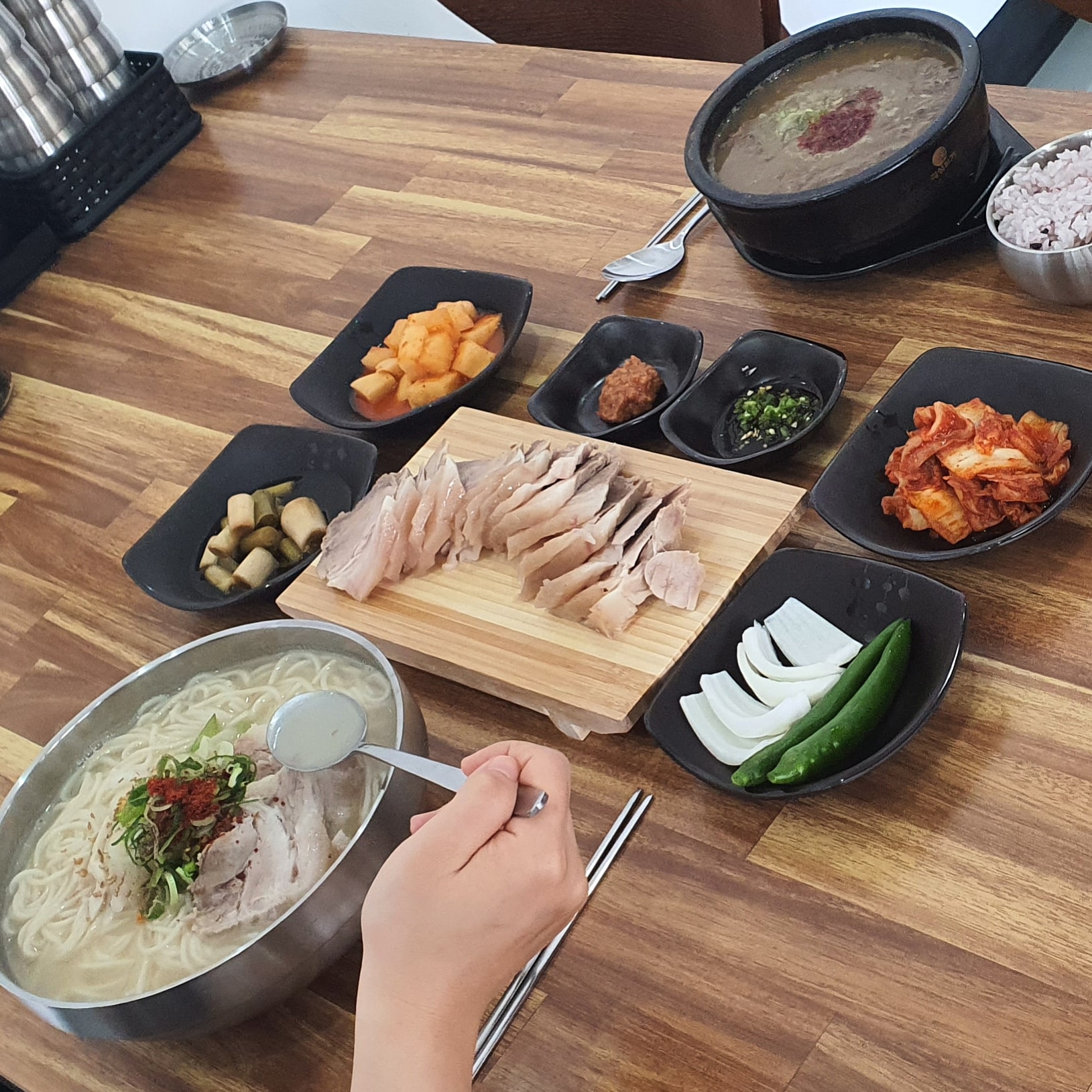동진식당 공항점