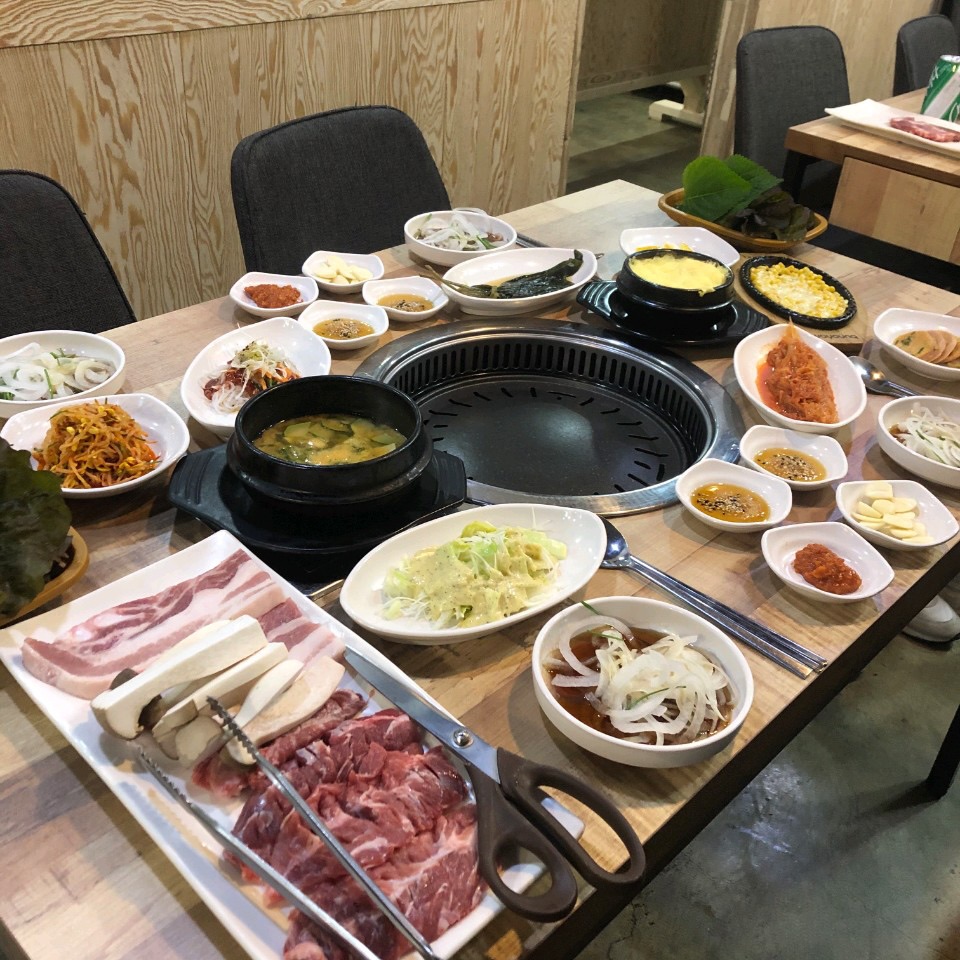 소담 한돈생고기