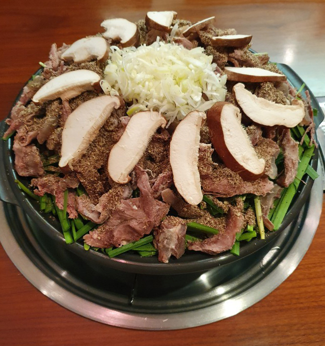 속리산염소요리전문점