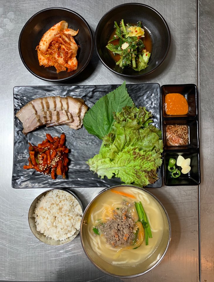 명동칼국수 인천동춘점
