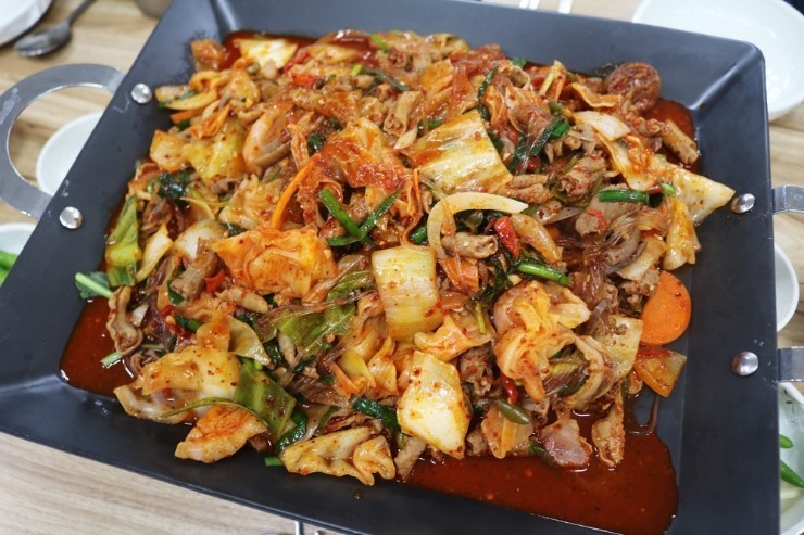 부자네토종순대국