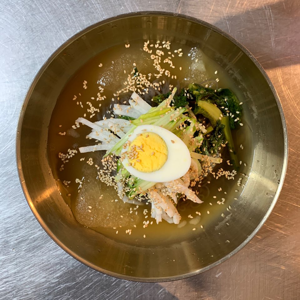 명동칼국수 인천동춘점