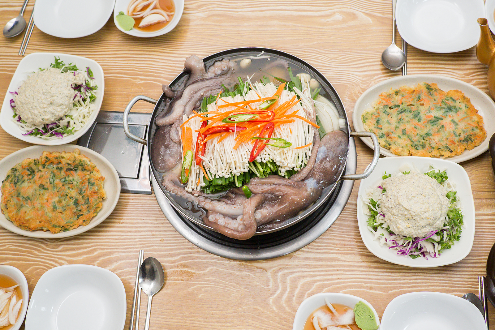 왕홍두깨연칼국수