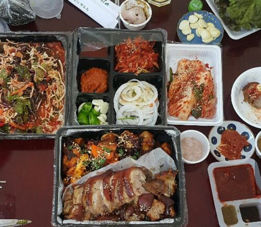 백가돈족