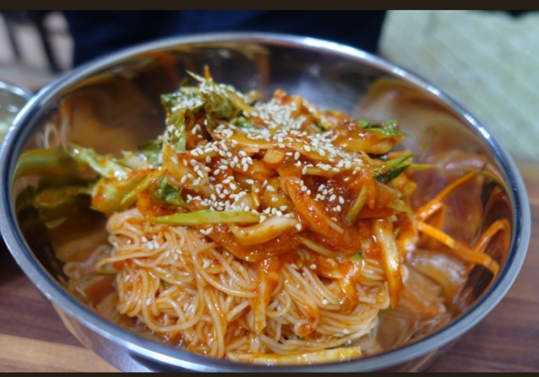 큰집멸치국수