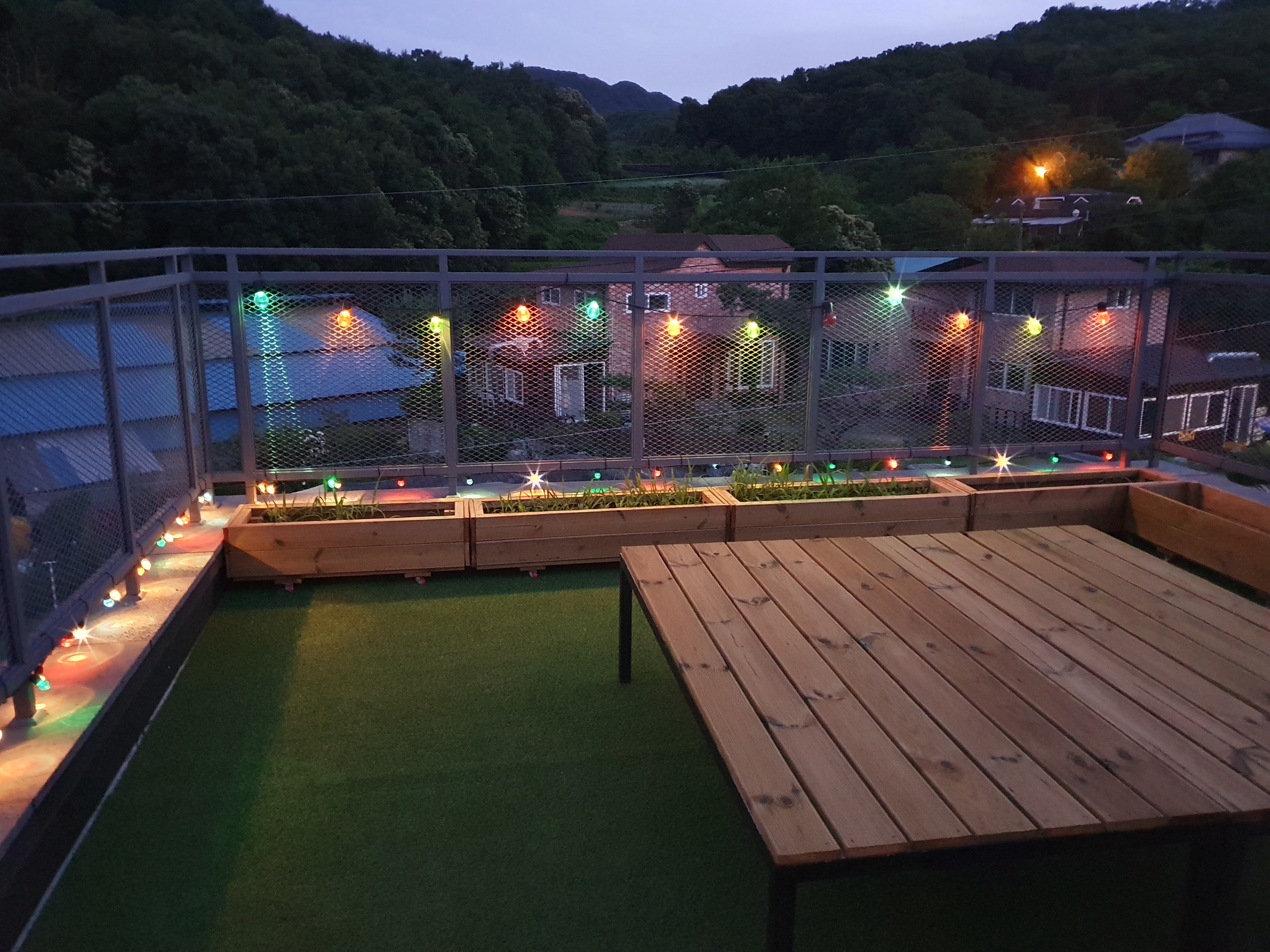 지음펜션