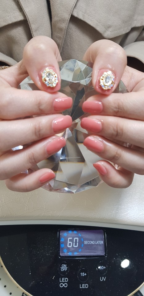 네일샵 대표 이미지