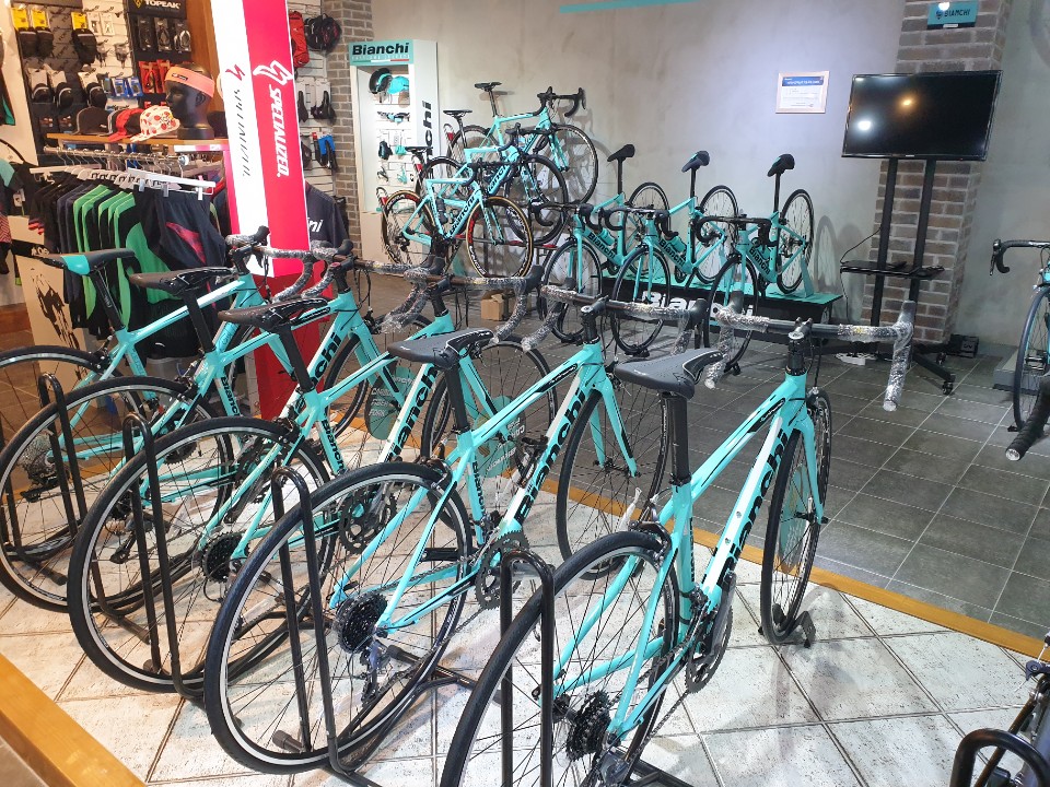 자이언트 슈퍼바이크 대표 이미지