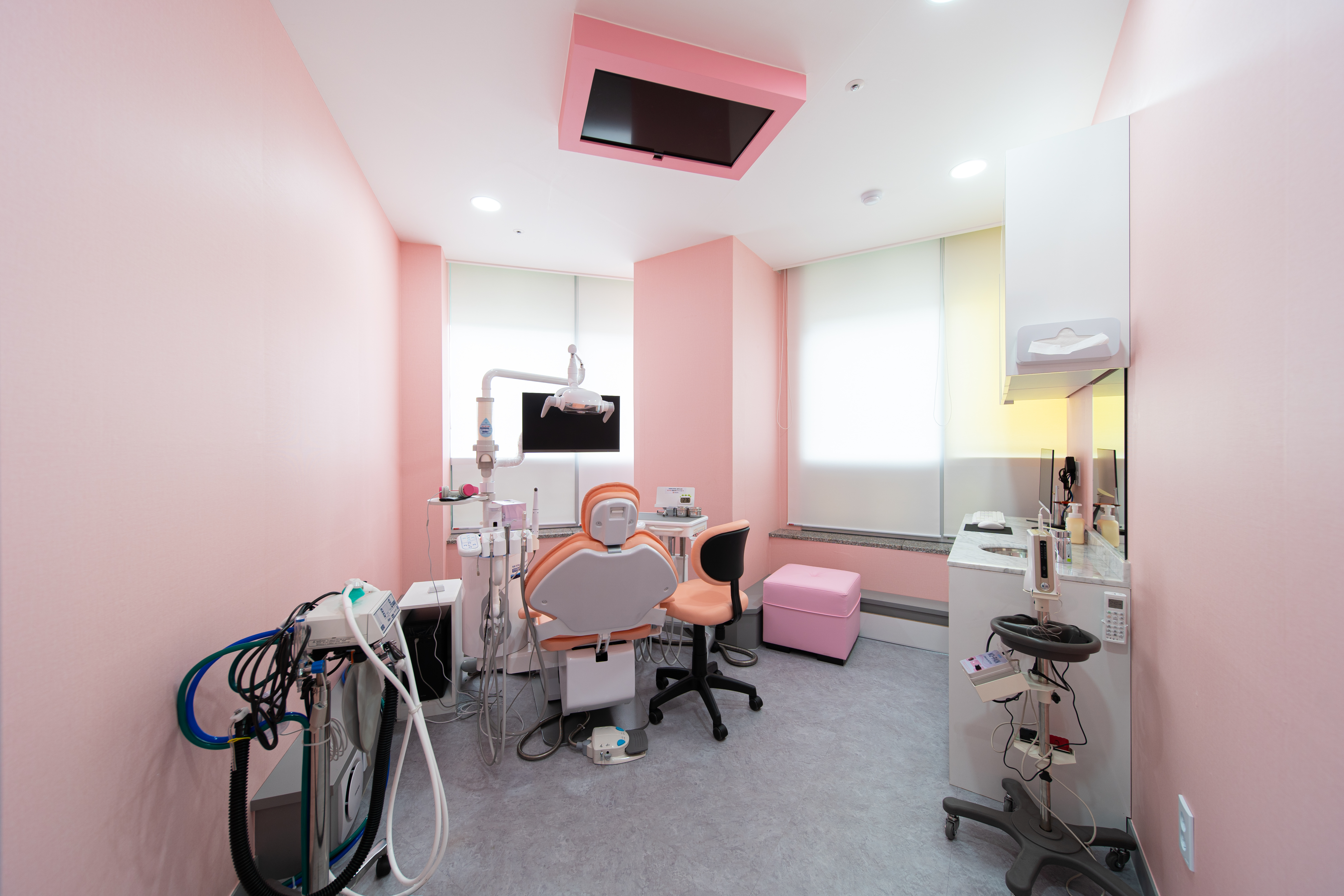 우리아이소아치과의원 대표 이미지