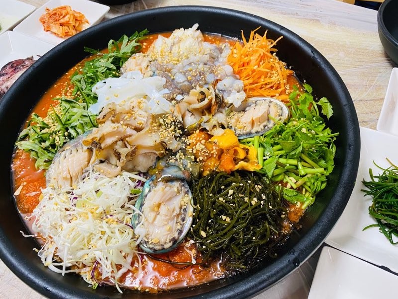 부엉이해물탕횟집