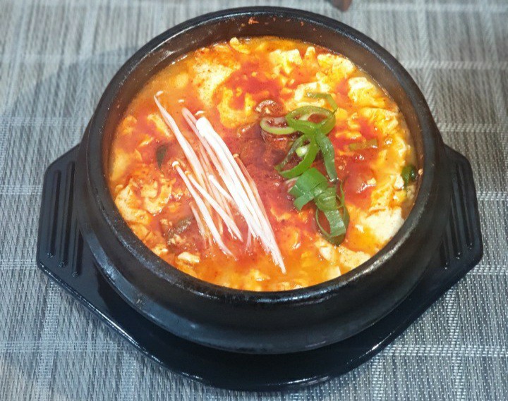혼밥실록 허갈닭강정 신성점