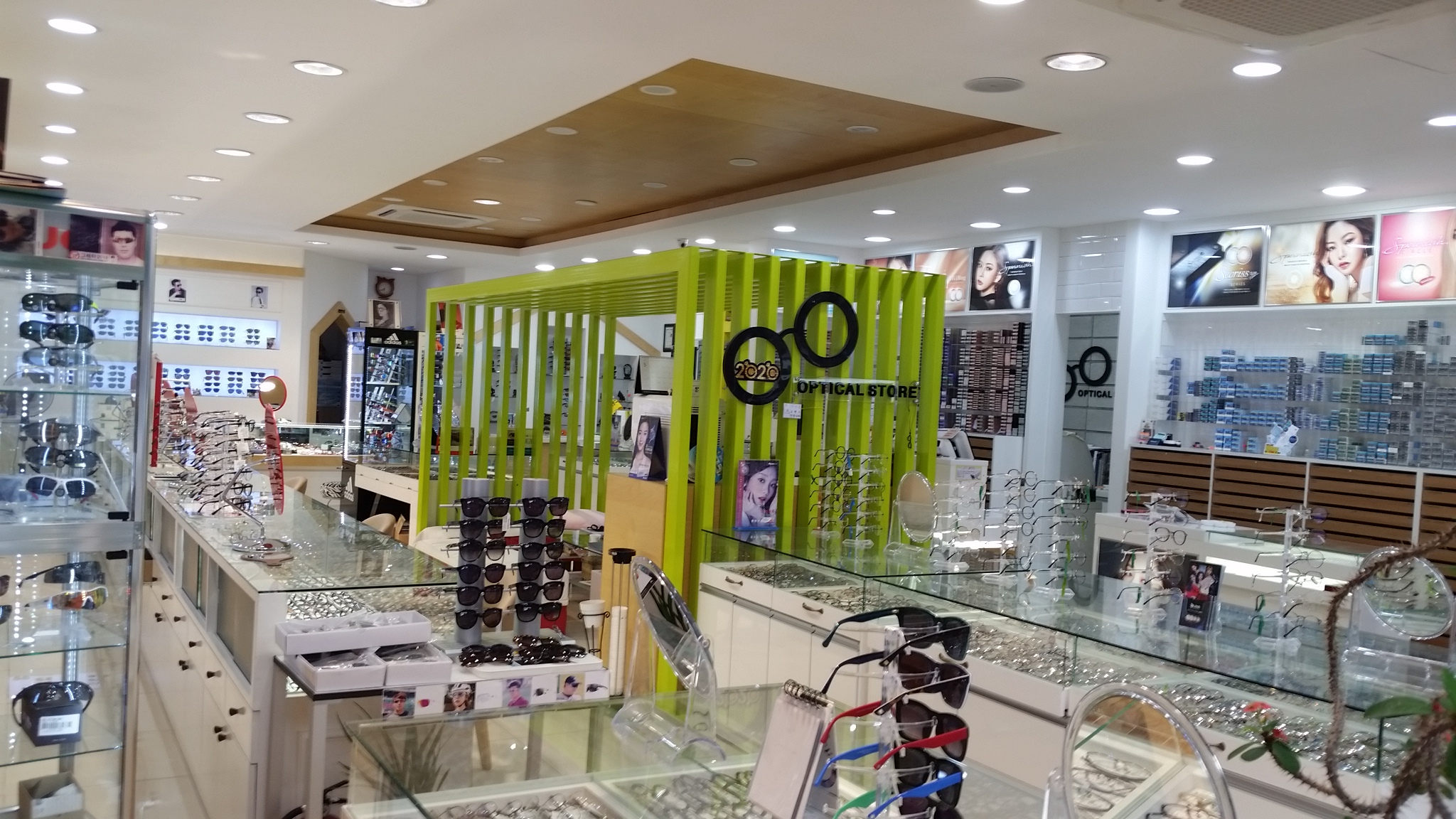 오렌즈 안경나라 우송대점 대표 이미지