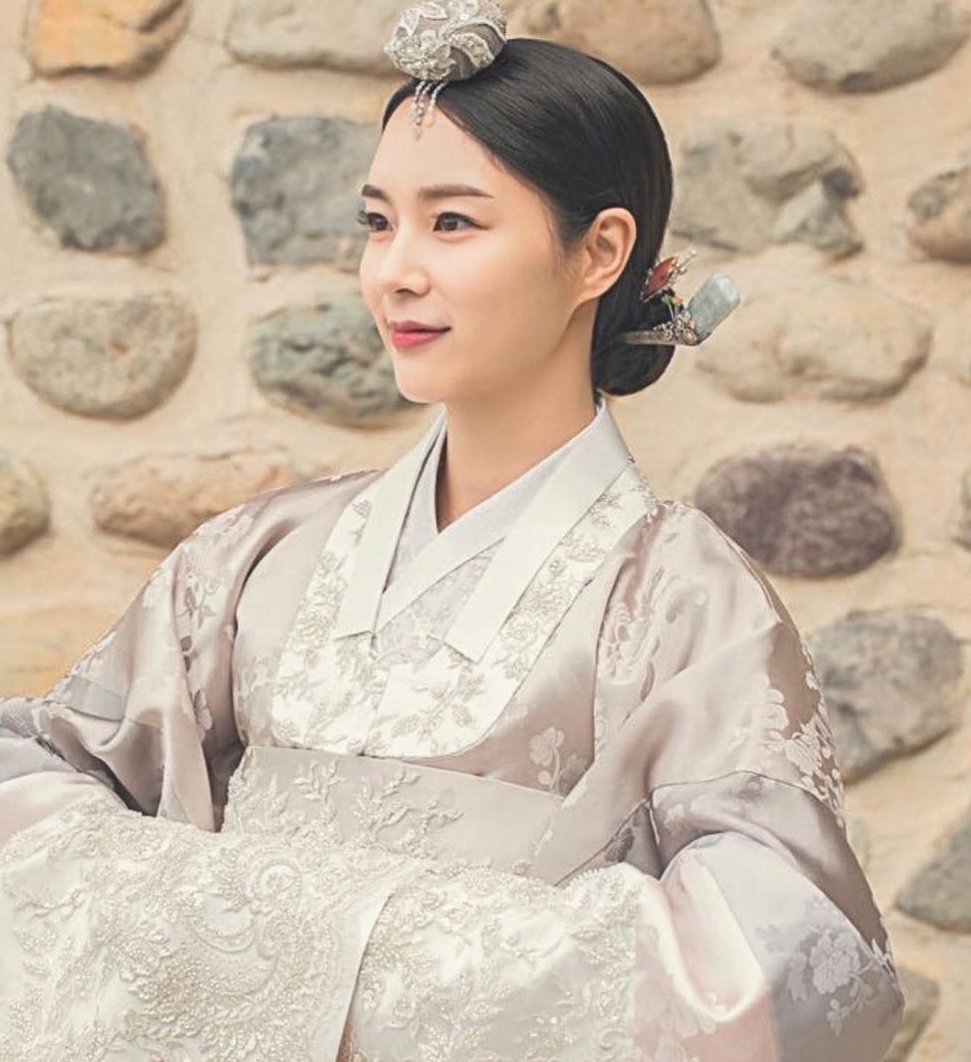 라온하제 한복