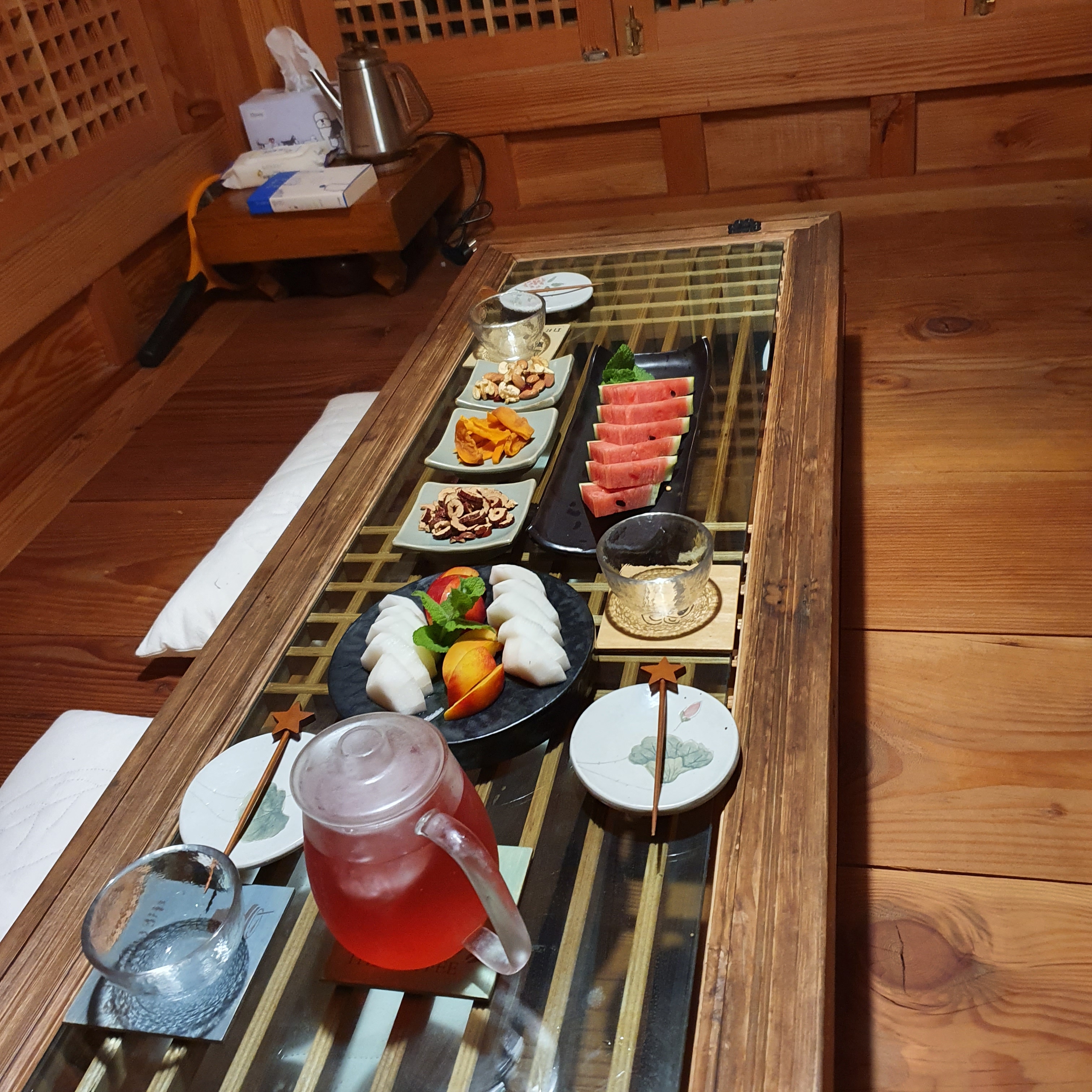 달빛한옥 수류화개