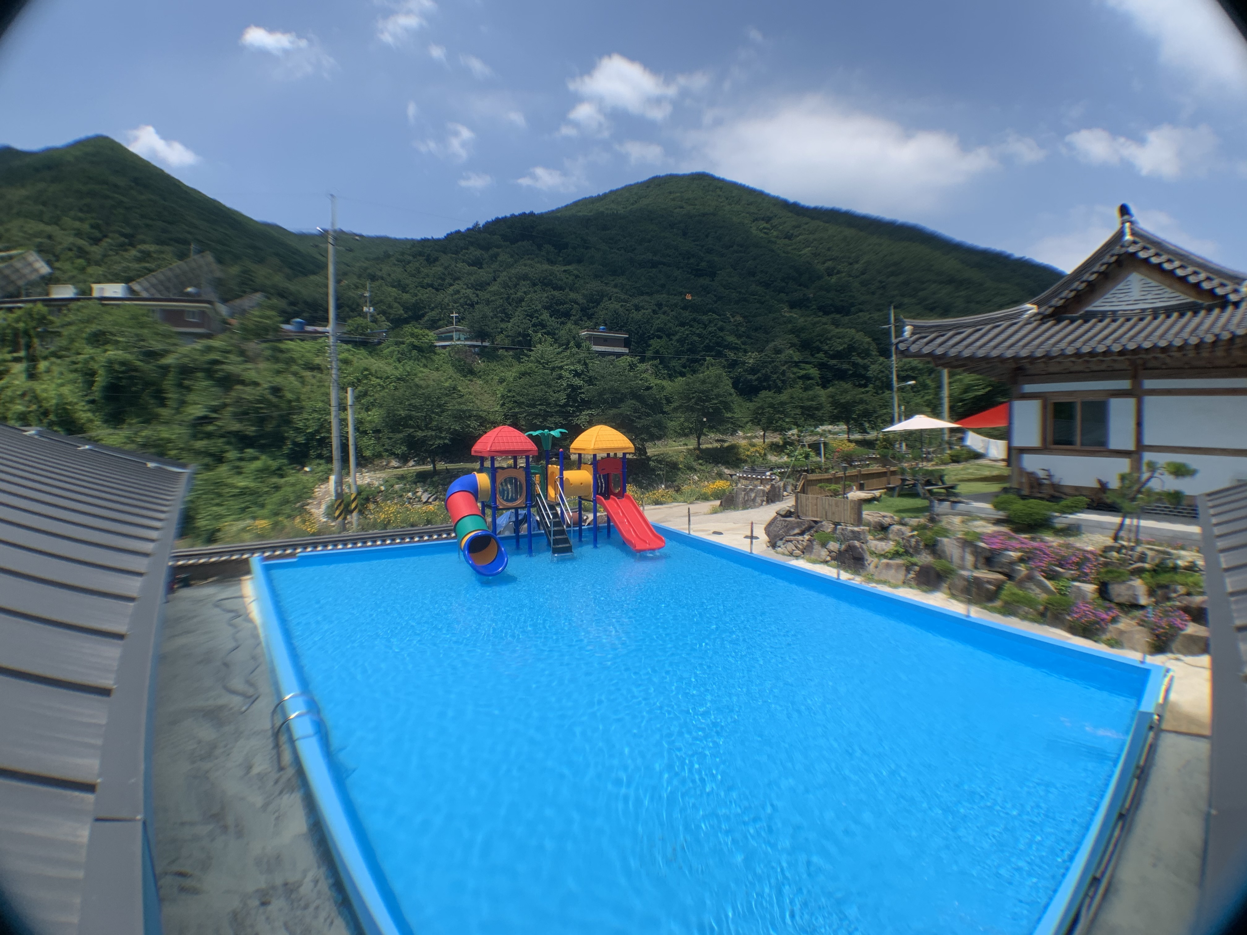 산수촌 한옥펜션