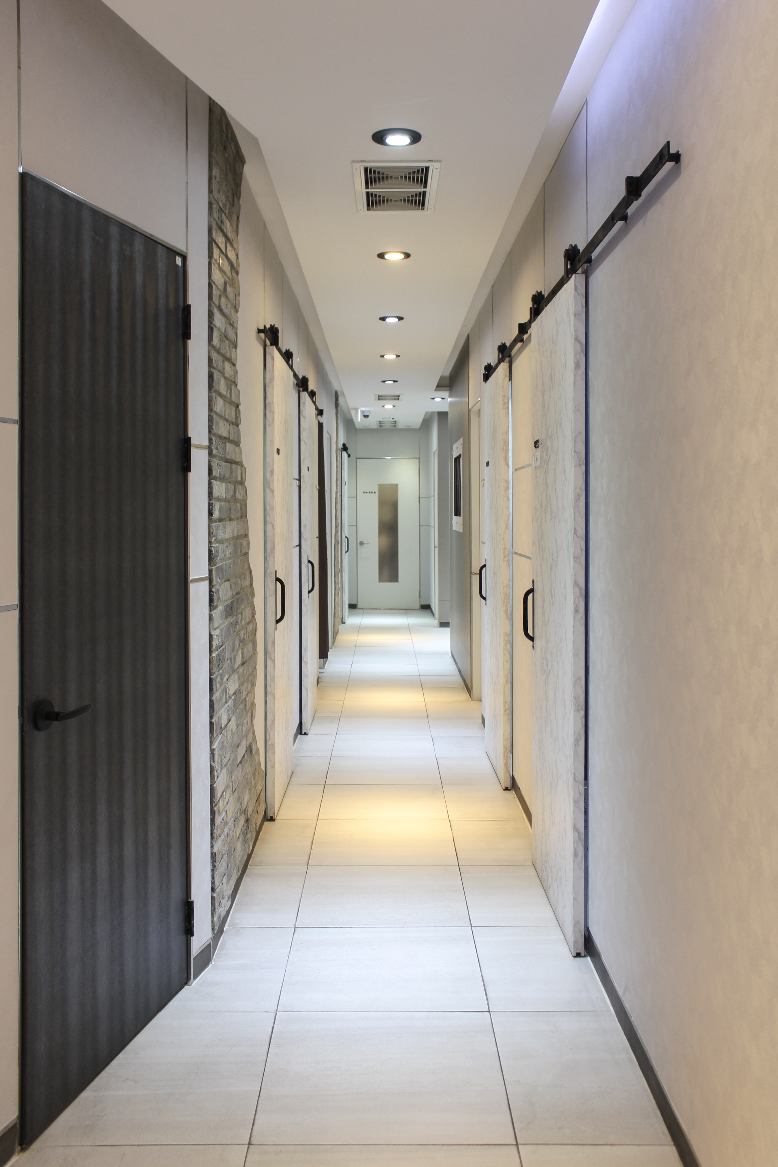 뮤즈의원 명동 대표 이미지