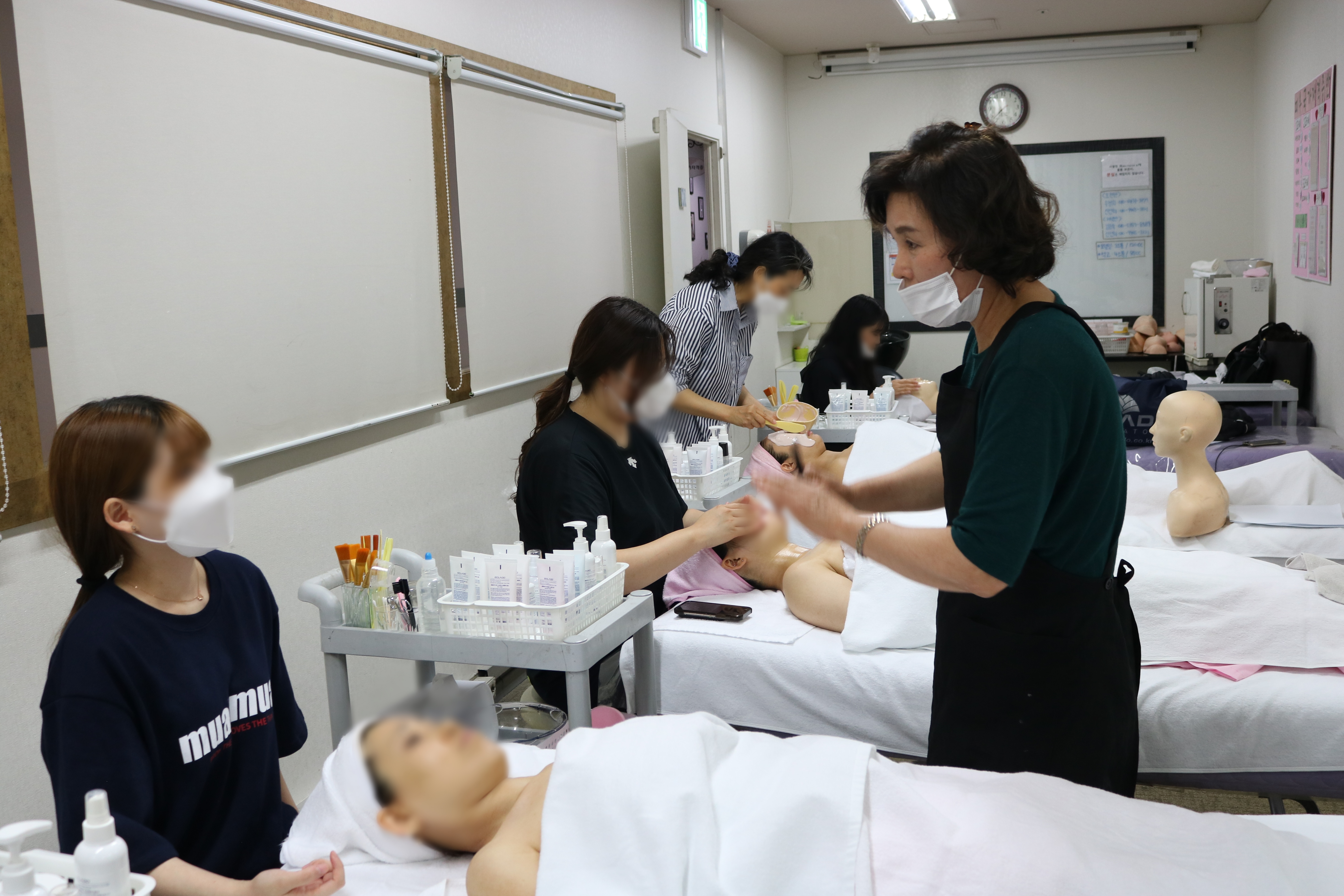 더한뷰티미용학원