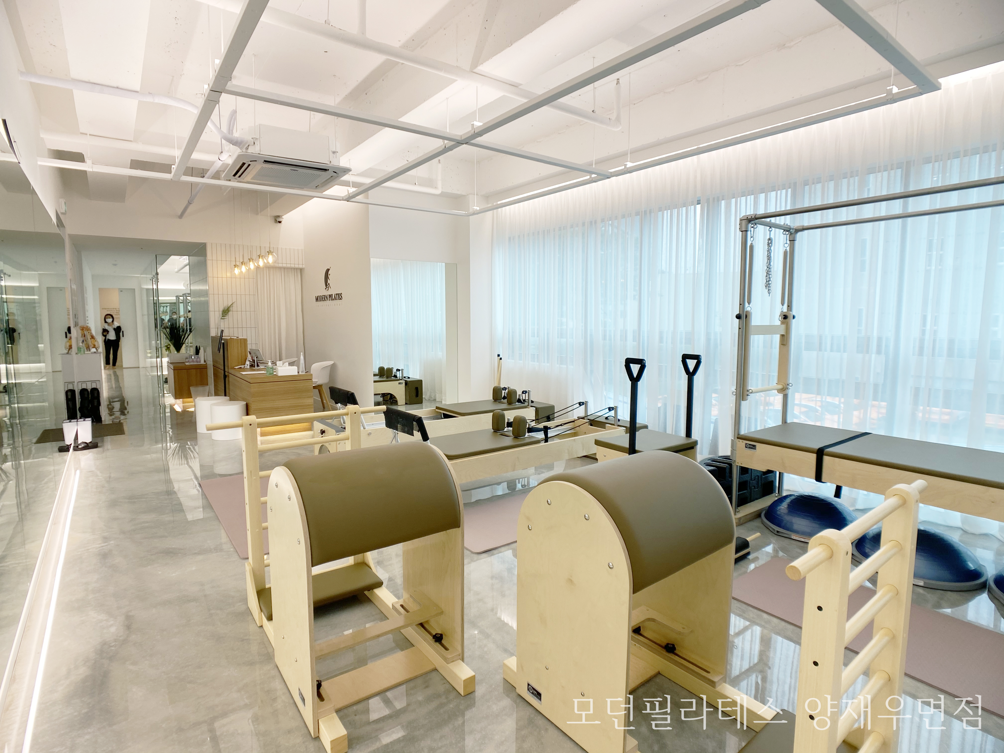 모던필라테스 양재우면점 대표 이미지