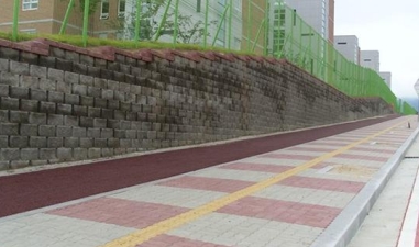 와이디티