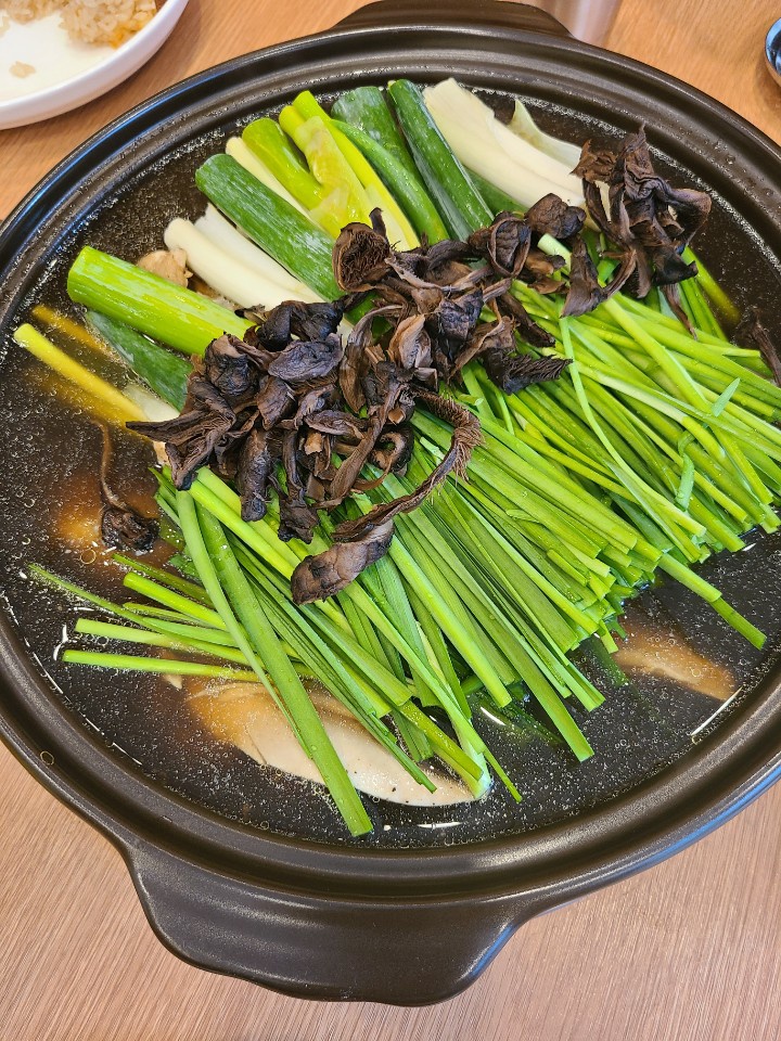 참일능이버섯백숙