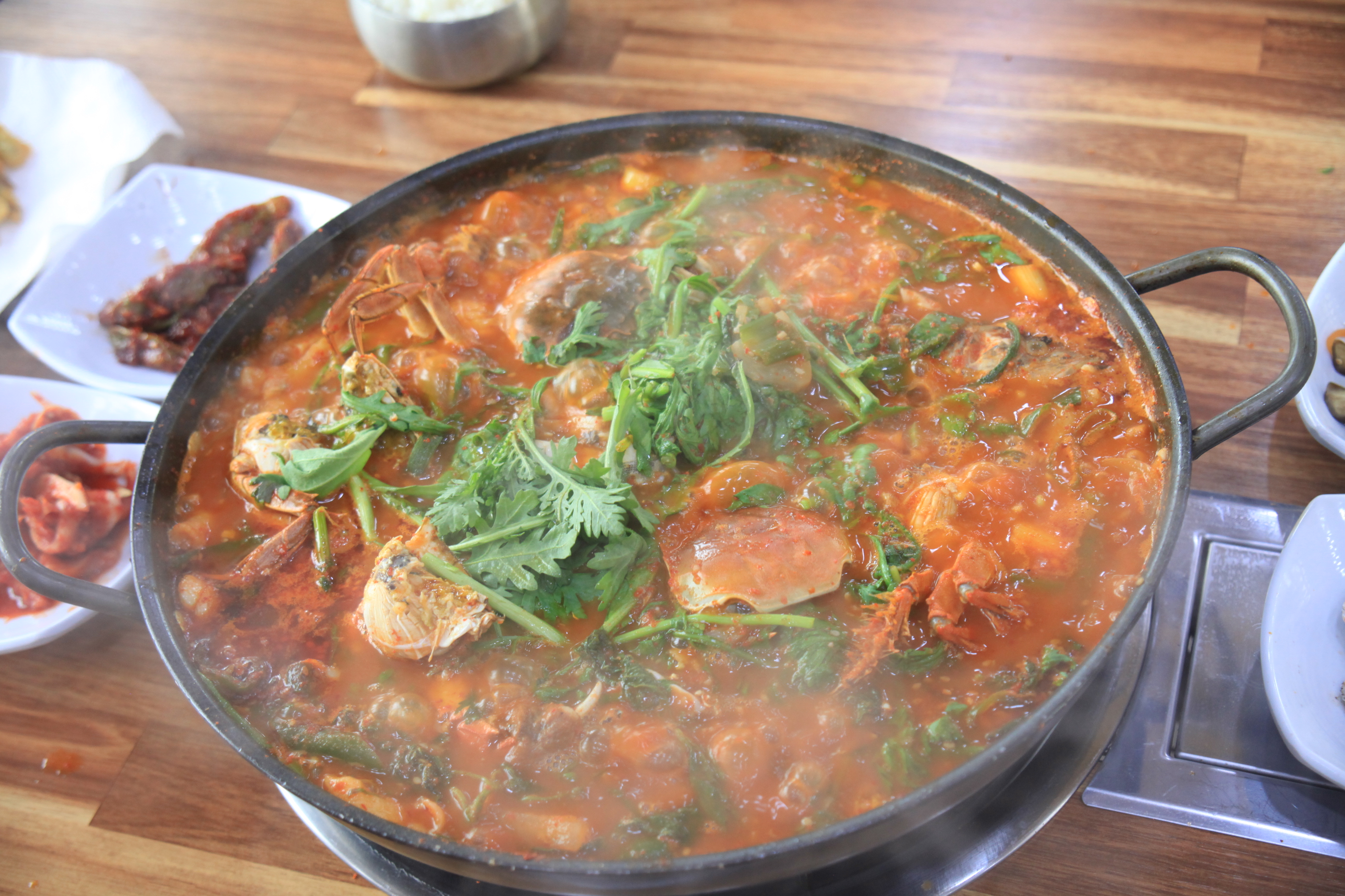 임진강쉼터어부식당