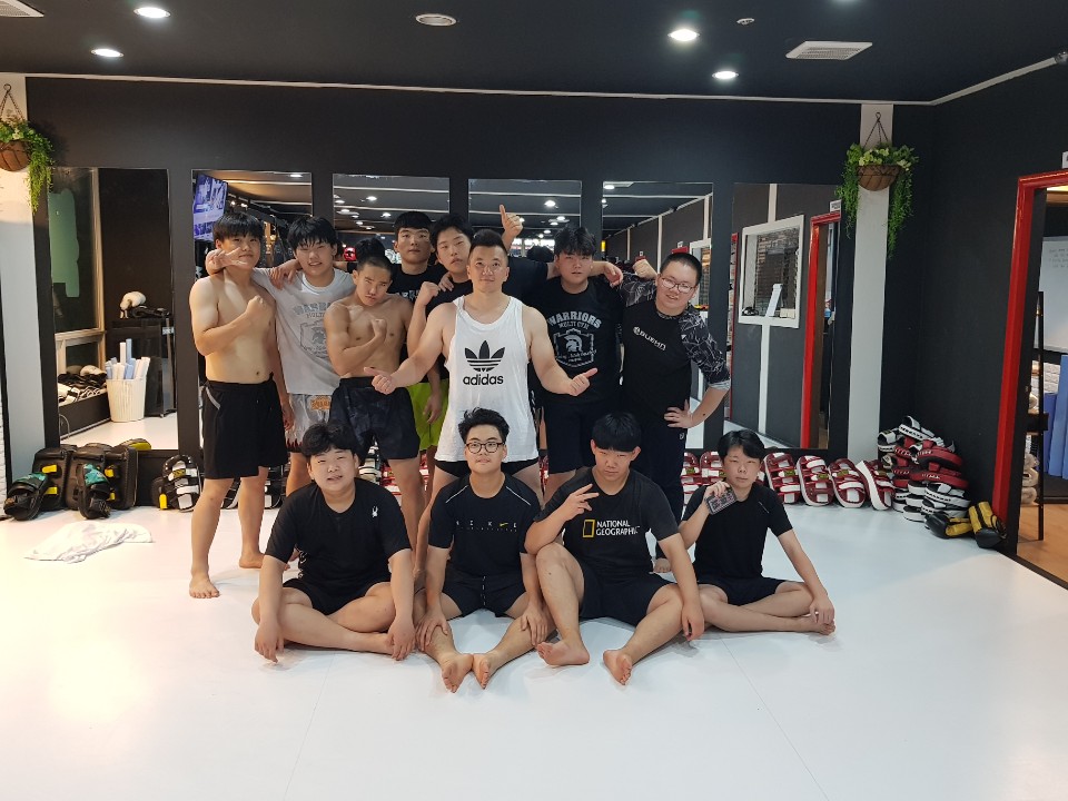 워리어스멀티짐