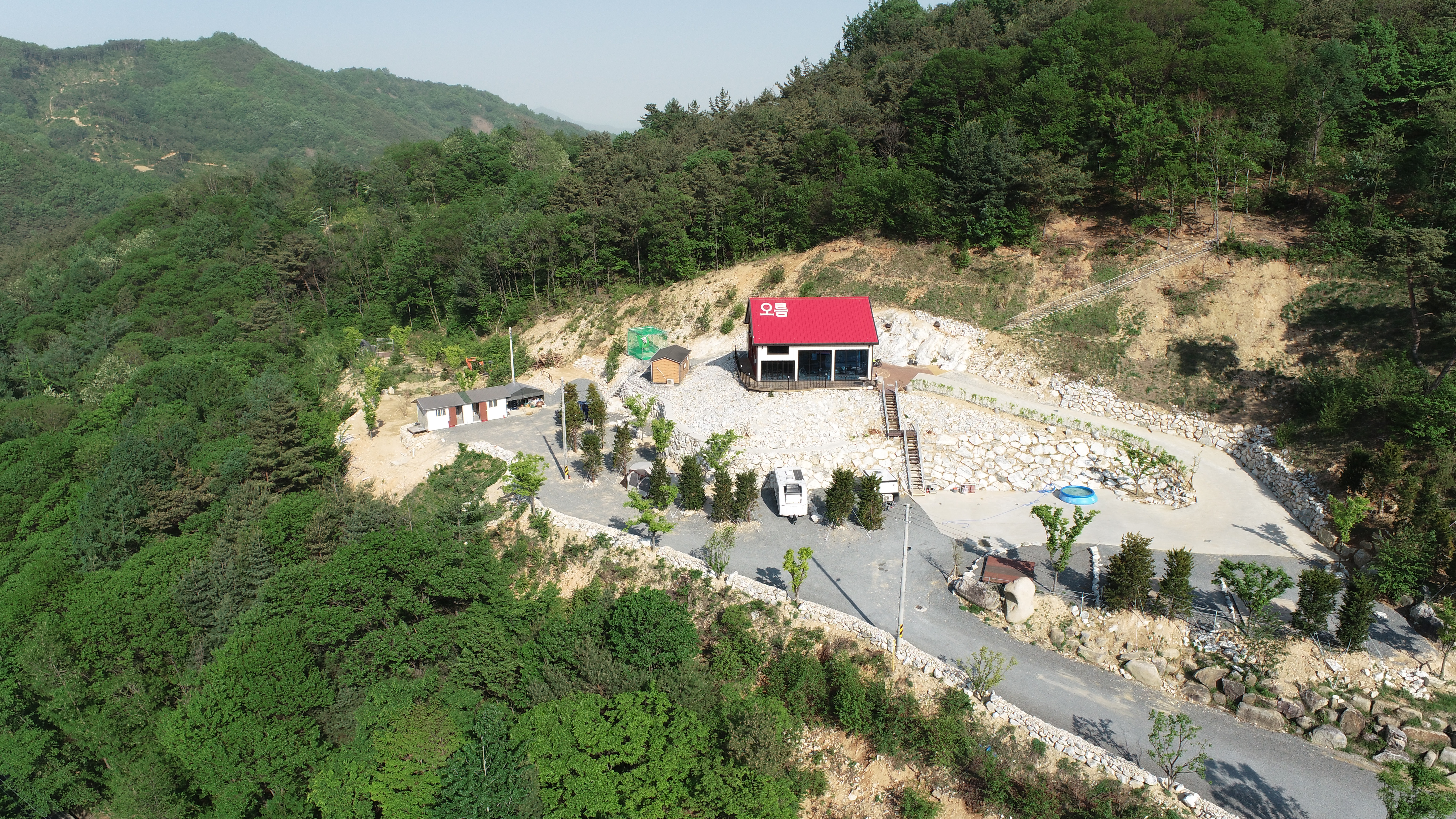 힐링오름캠핑장