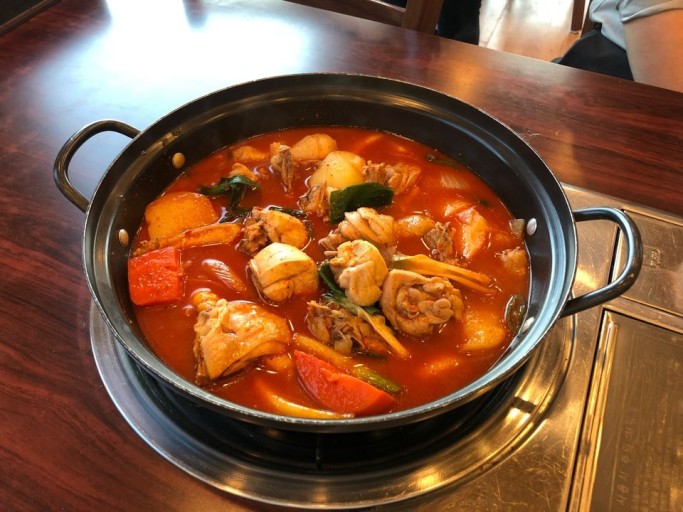 양지편닭한마리