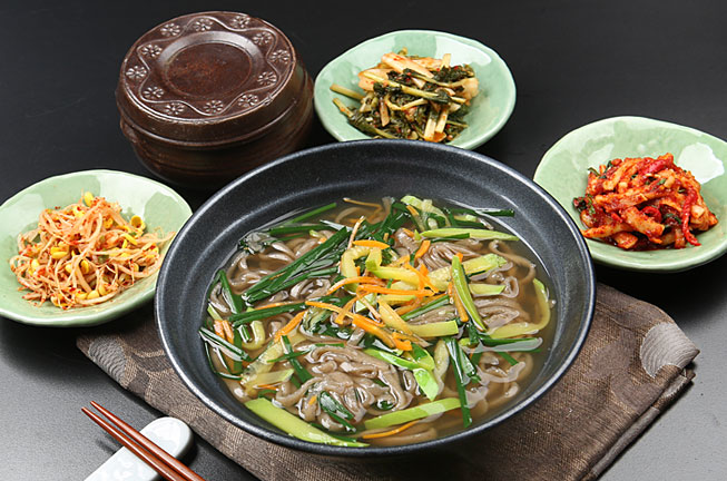 오박사냉면전문식당