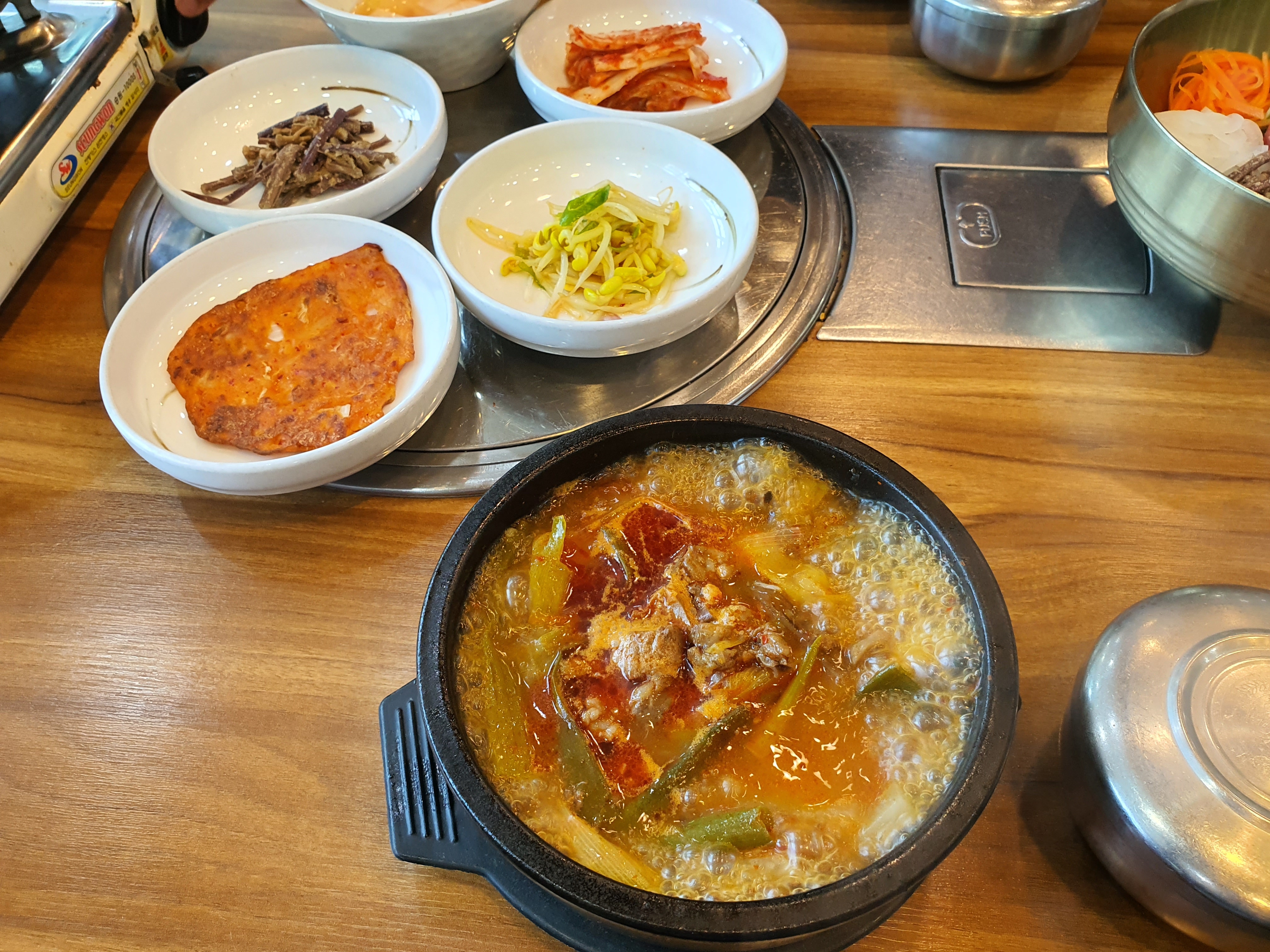 군위축협축산물프라자식육식당2층 대표 이미지