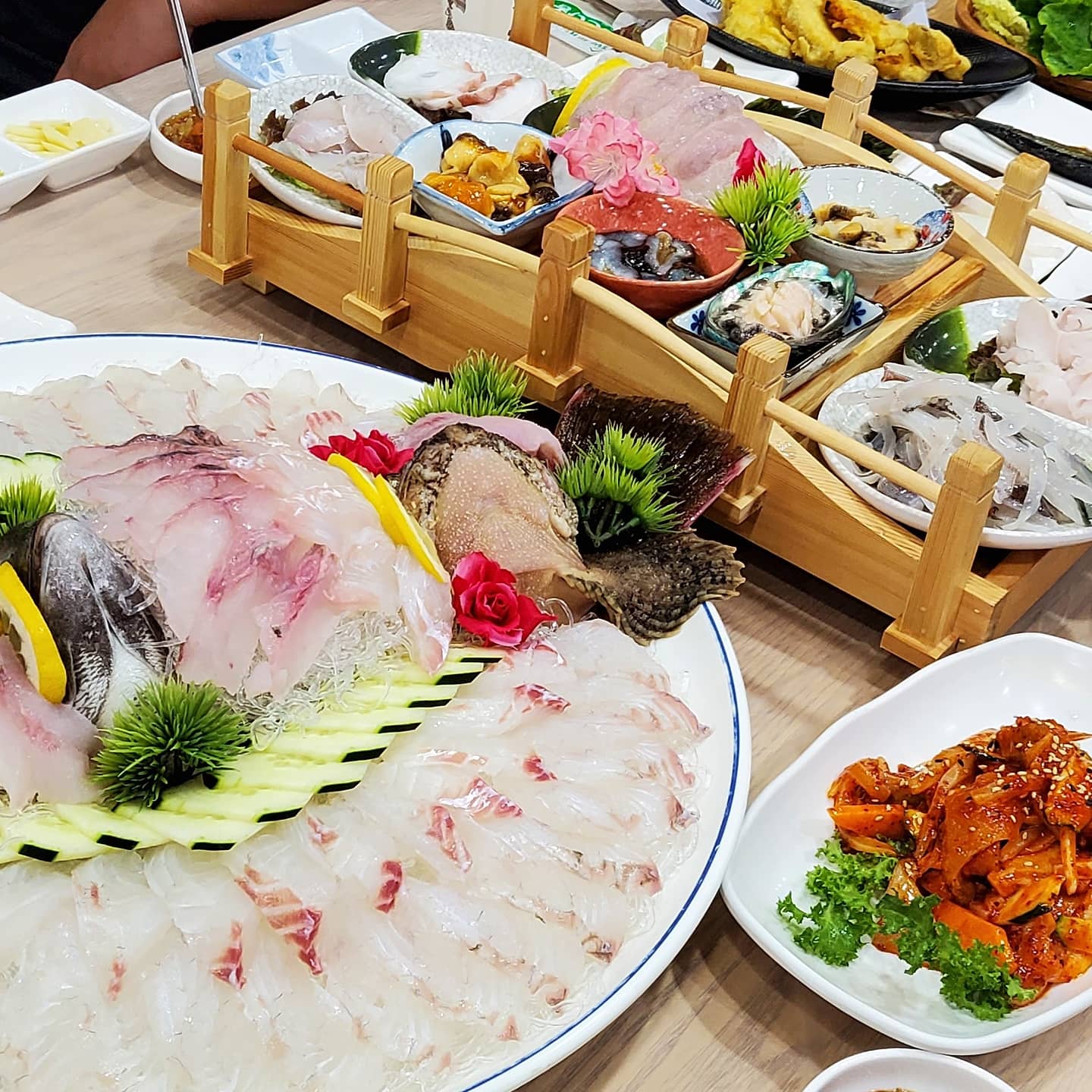 영금정활어회센타