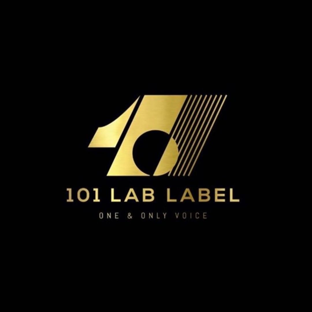 1번째 스튜디오 사진