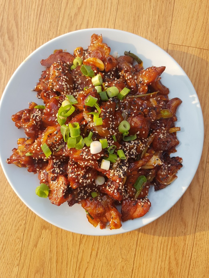 천하임금님한방족발보쌈