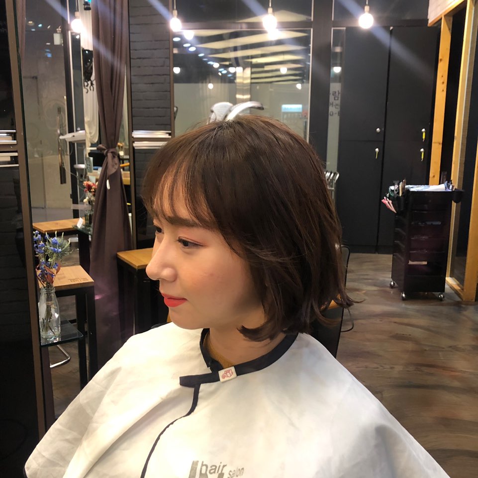 로아헤어 내부 또는 관련 모습