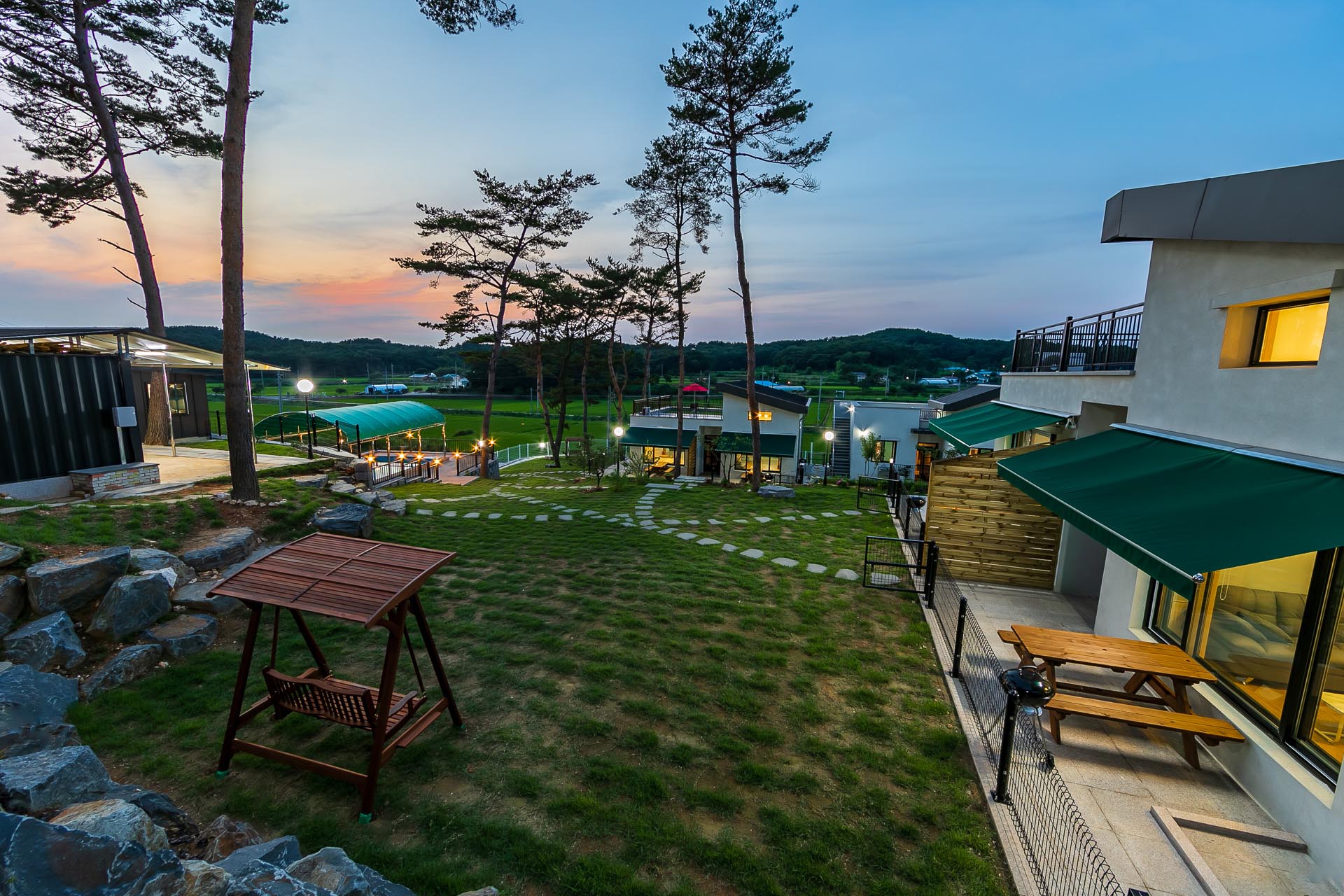 더놀자 애견펜션 놀자동