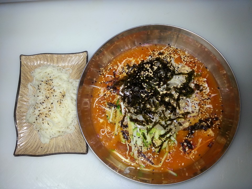 막썰어회 식당