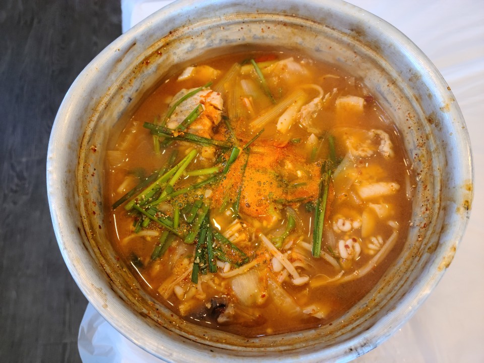 뚝배기 동태탕 (2인 이상)