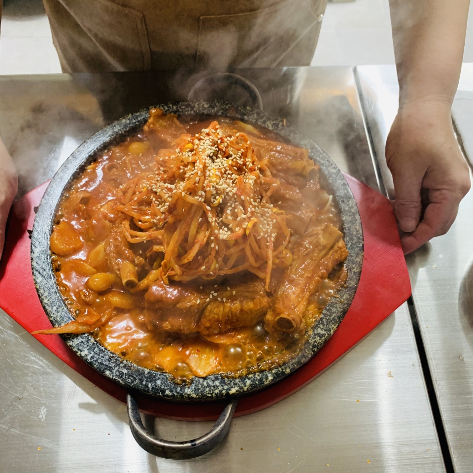 창수네으뜸매운갈비찜