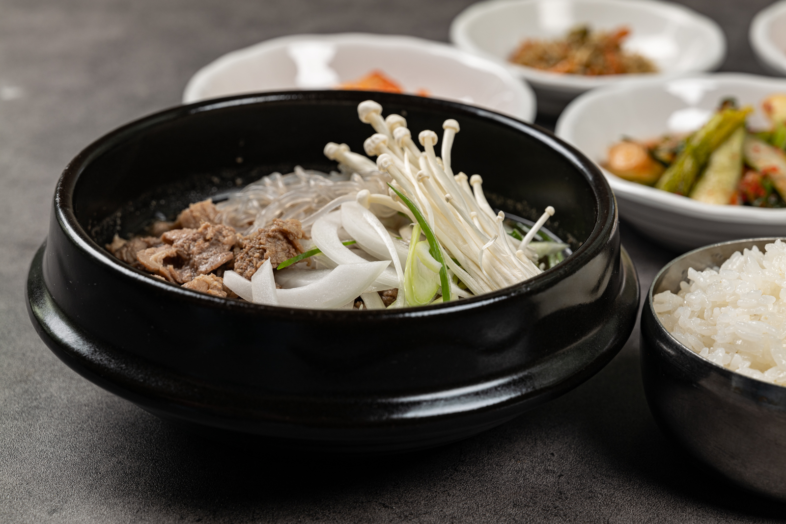 함흥본가면옥 길동사거리점