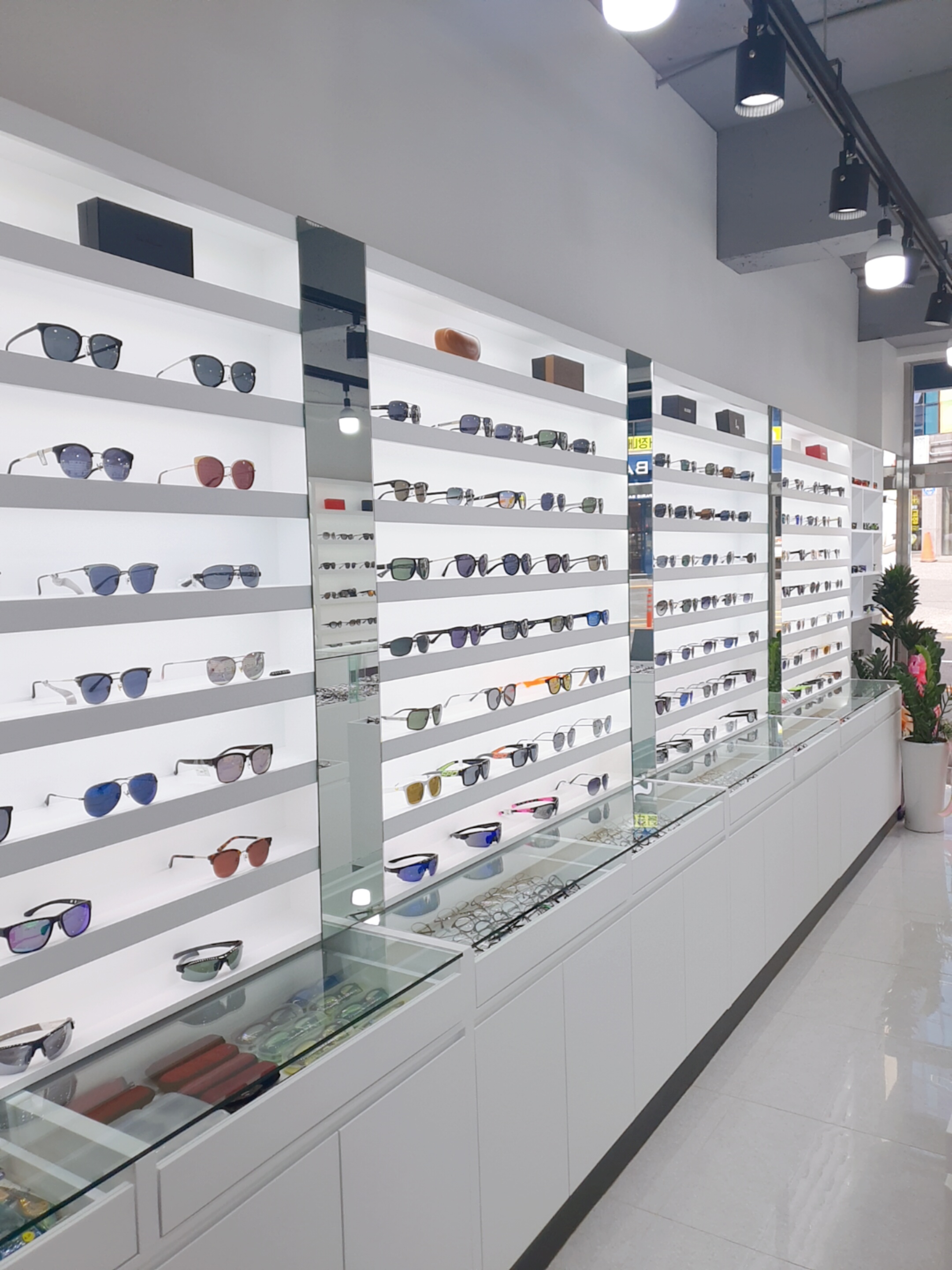 으뜸안경 대표 이미지