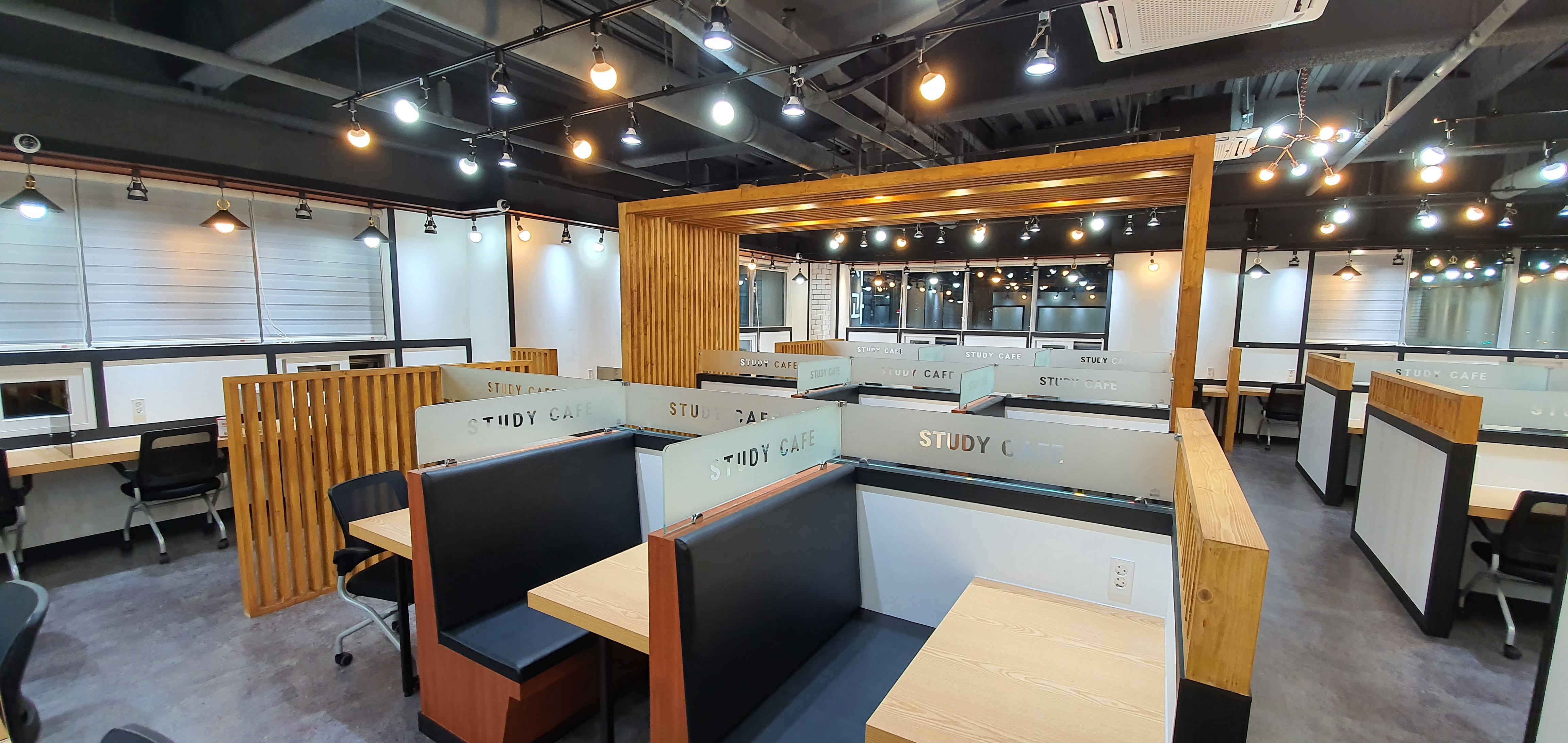 더블유스터디카페
