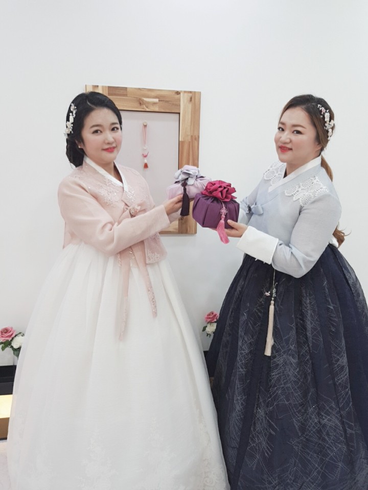 한복 나빛