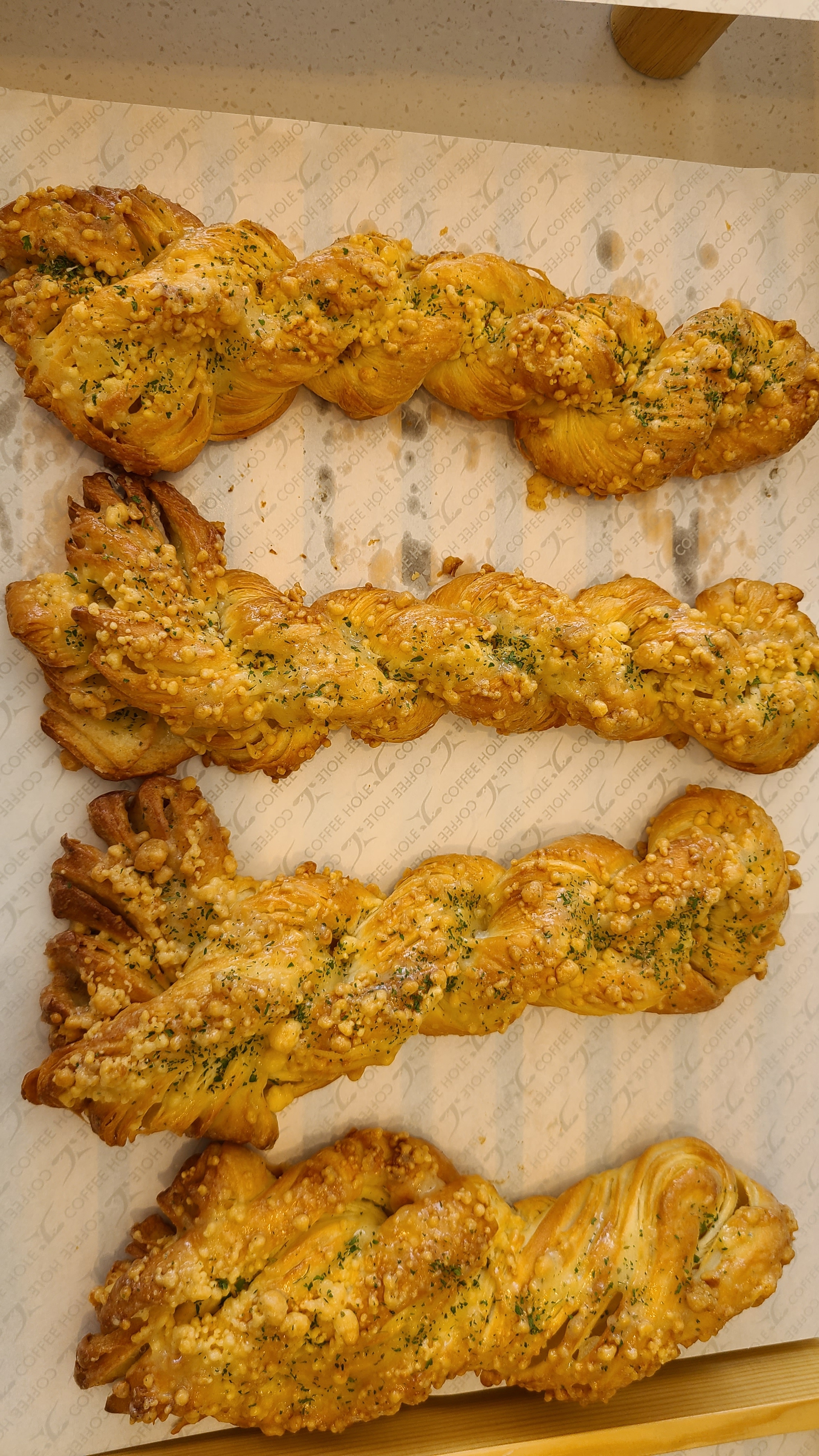 커피홀베이커리 충주연수점