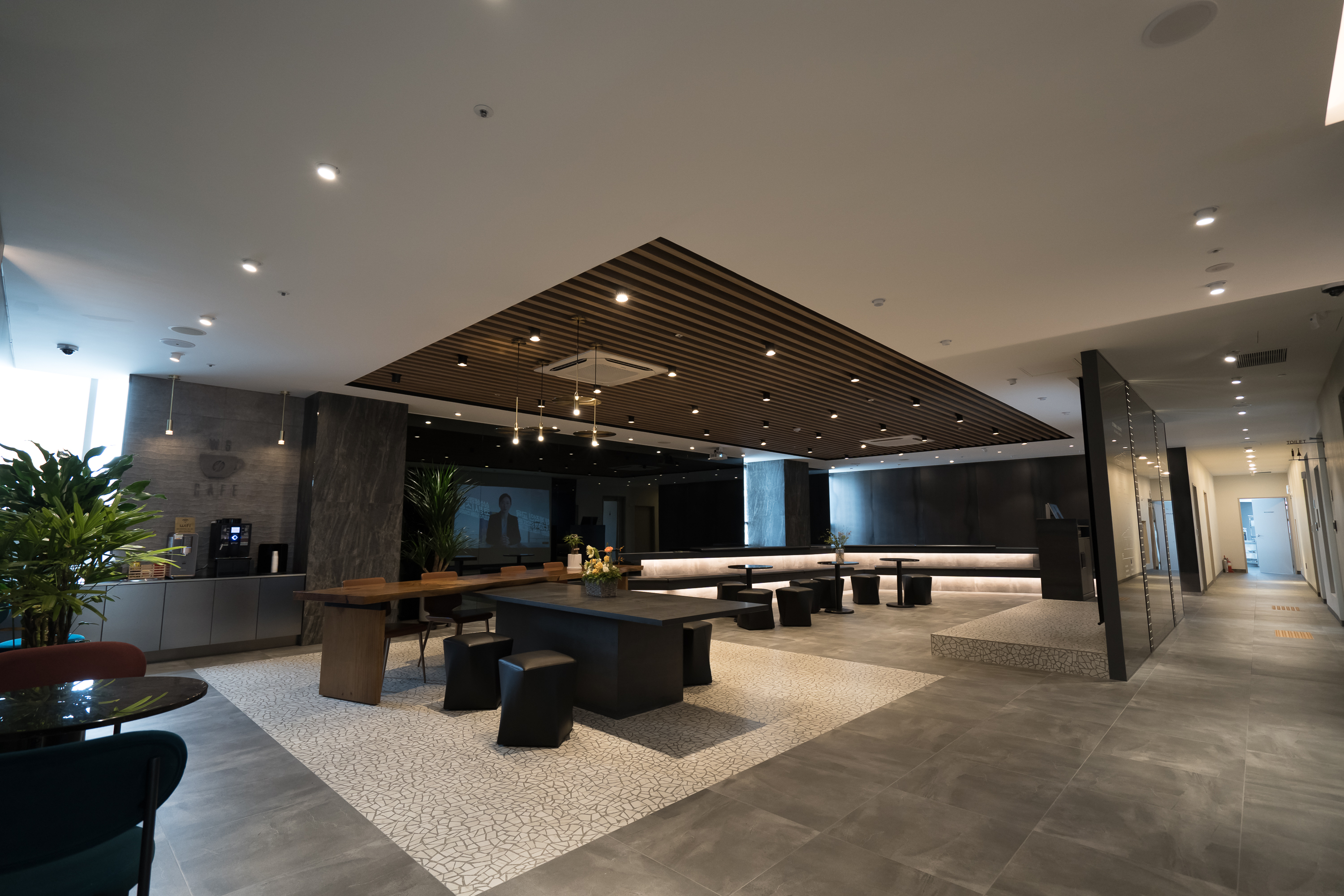 더블유에스치과병원 대표 이미지