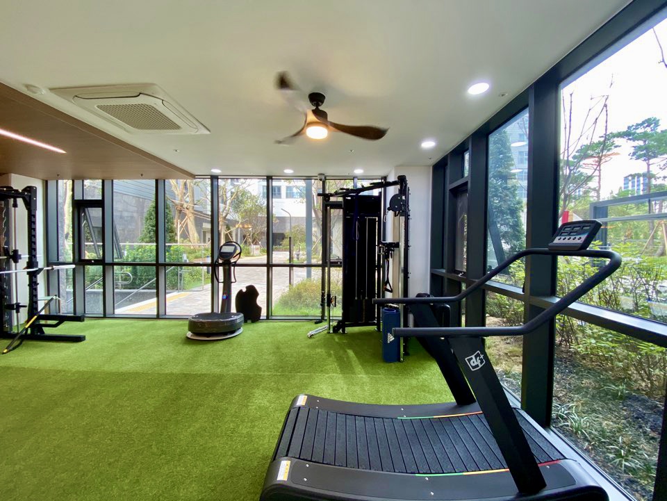 무브업 대표 이미지