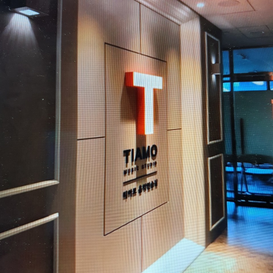 1번째 스튜디오 사진