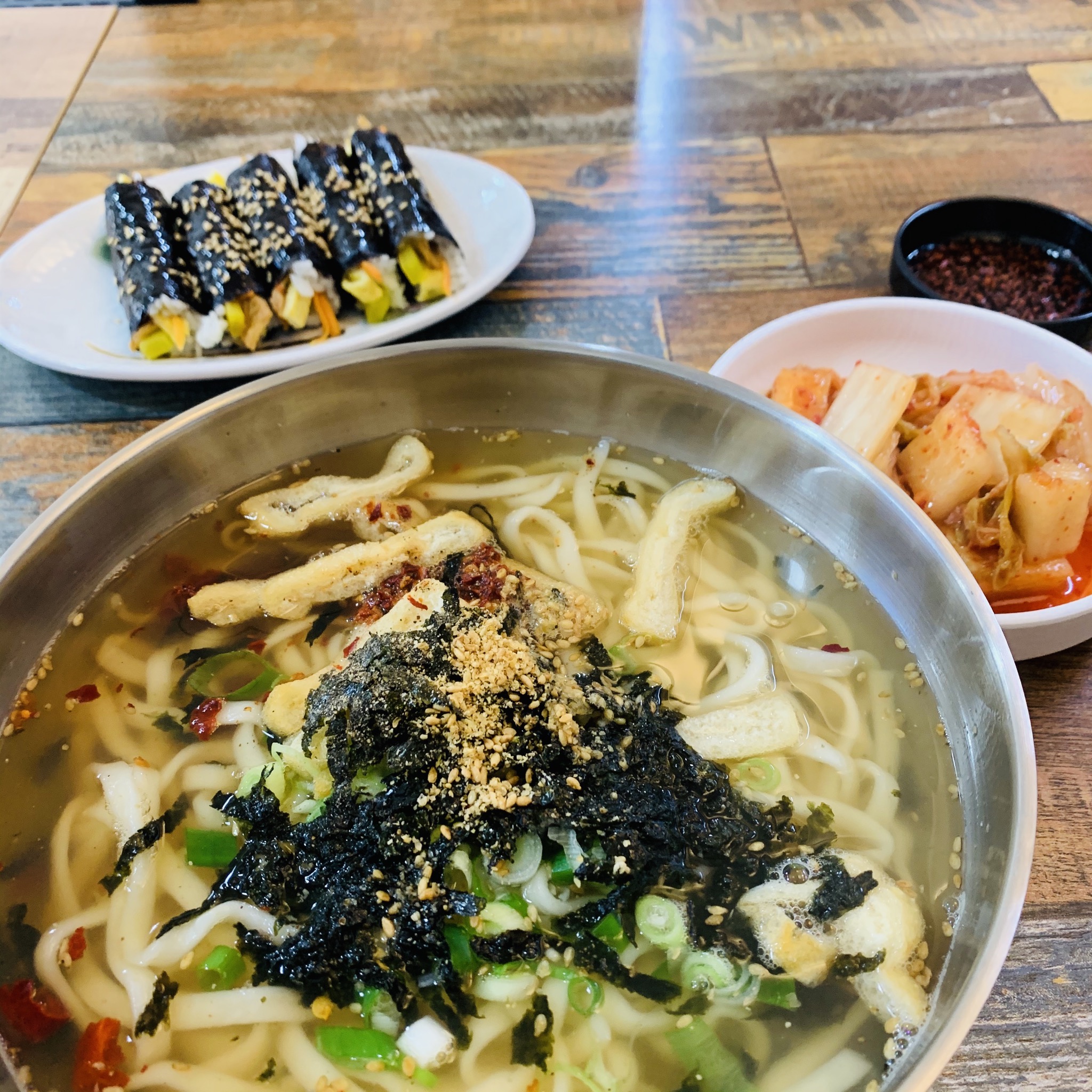 맛손칼국수