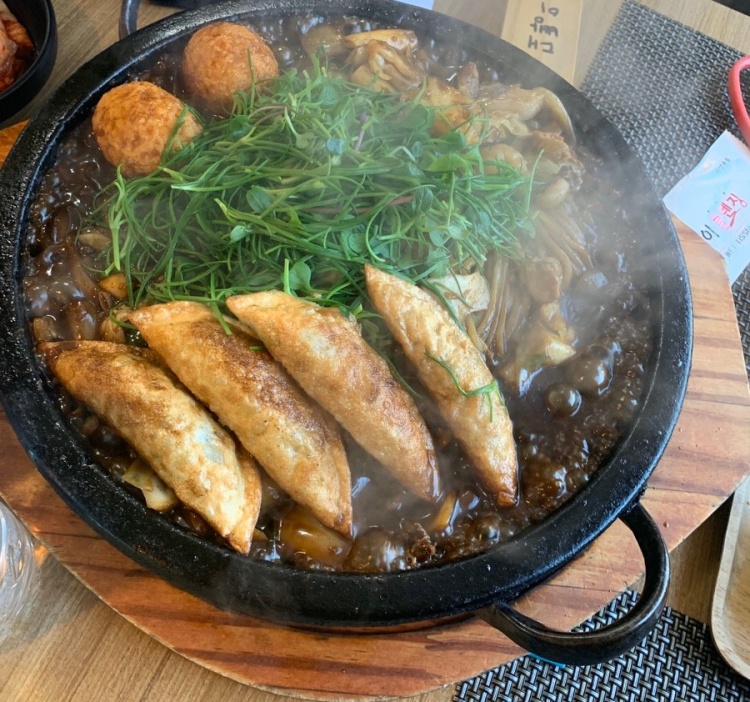 남쪽마을돌짜장