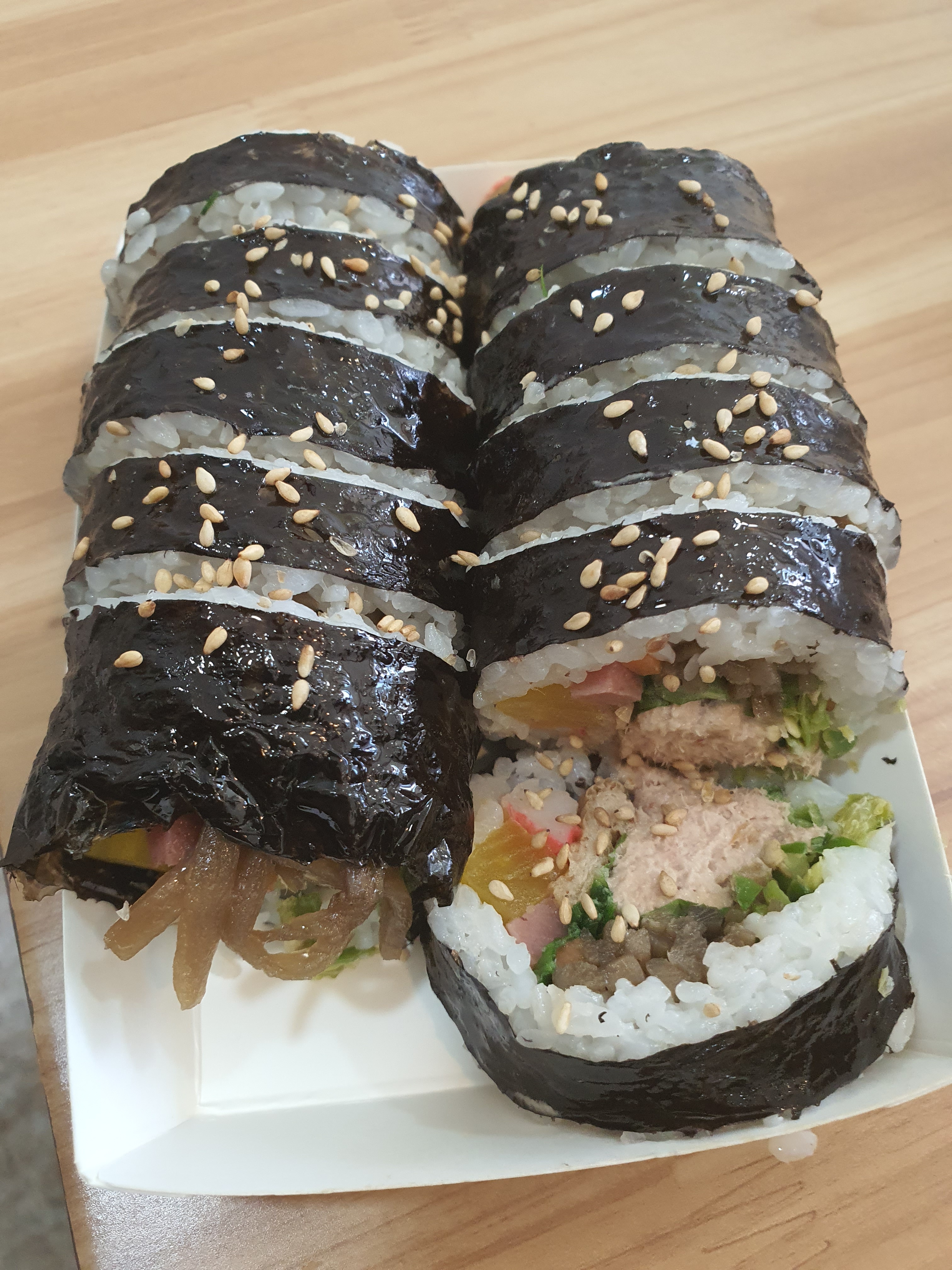 명품달인김밥 율하점
