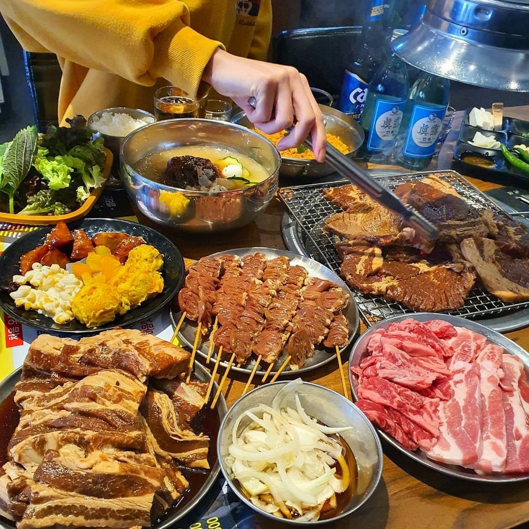 대구 북구 삼겹살 음식점 추천 오겹살 돼지껍데기 돼지뒷고기 항정살 통삼겹 한돈 목살 간큰갈비 태전점